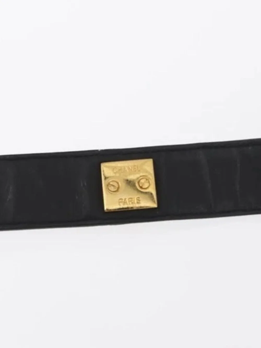 CHANEL Chain Shoulder Bag Patent leather Black Gold CC Auth 164017